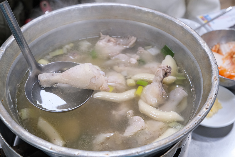 【首爾美食推薦】2025韓國首爾必吃美食攻略！東大門、明洞、弘大等激推彙整