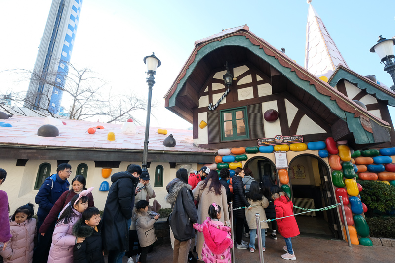 【2025樂天世界】世界最大室內樂園！Top19必玩遊樂設施＆門票交通全攻略