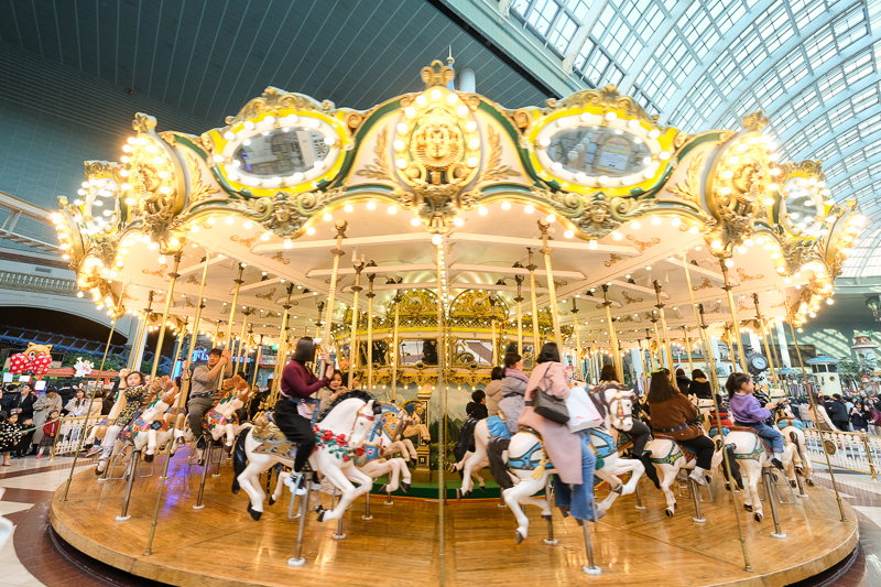 【2025樂天世界】世界最大室內樂園！Top19必玩遊樂設施＆門票交通全攻略