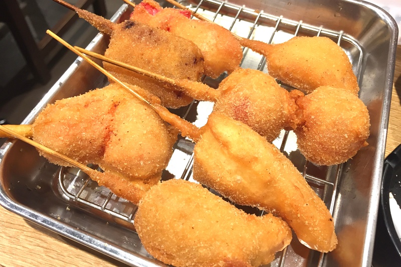 新世界本通商店街