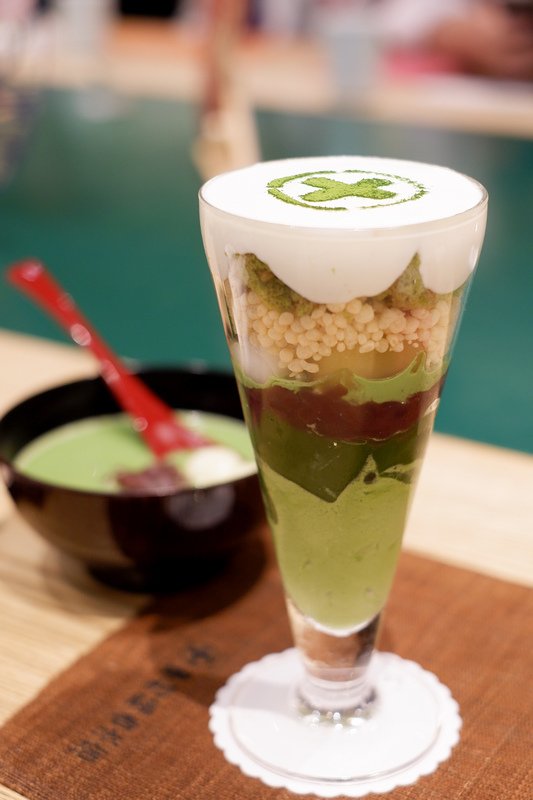 【京都】中村藤吉宇治本店：菜單必吃限定抹茶甜點！伴手禮也超熱