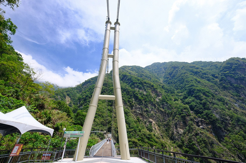 【花蓮太魯閣】布洛灣山月吊橋：離溪谷落差最大吊橋！免預約申請