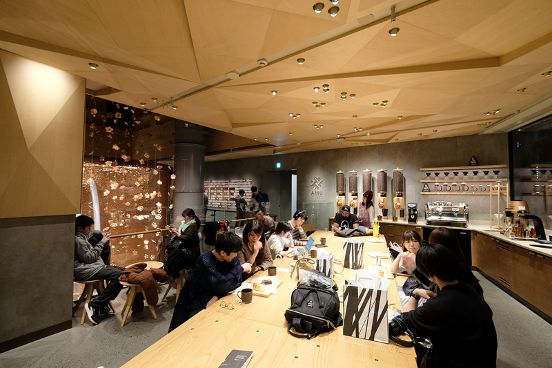 【中目黑星巴克】日本最大！東京星巴克旗艦店必看重點＆排隊血淚