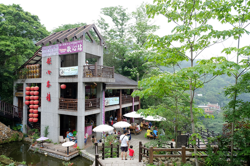 【新竹峨嵋】：歇心茶樓 ♥ 探尋五月雪玩賞桐花趣