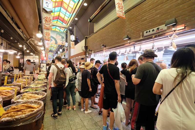 【京都錦市場美食推薦】2024錦市場交通、營業時間＆必吃美食