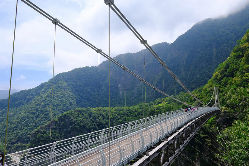 【花蓮太魯閣】布洛灣山月吊橋：離溪谷落差最大吊橋！免預約申請