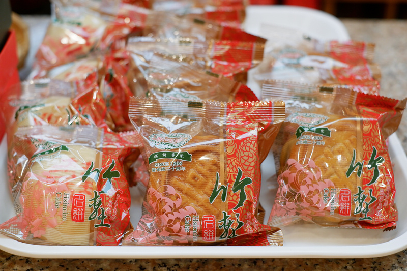 【新竹城隍廟美食】2024城隍廟夜市必吃推薦！鴨香飯、包子、
