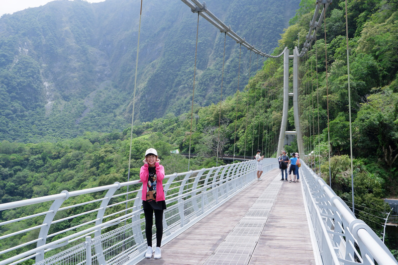 【花蓮太魯閣】布洛灣山月吊橋：離溪谷落差最大吊橋！免預約申請